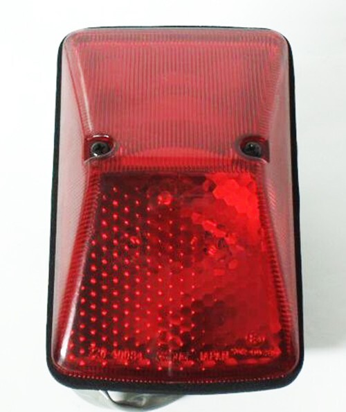 XR250R 1996-04 XR400R Tail Light Assembly 33701-KCE-671 / 33701