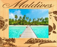 Maldives Laser Engraved Wood Picture Frame Landscape (3 x 5)