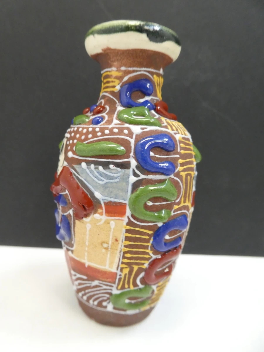 CHINESE HAND PAINTED FLORAL POTTERY CERAMIC VASE