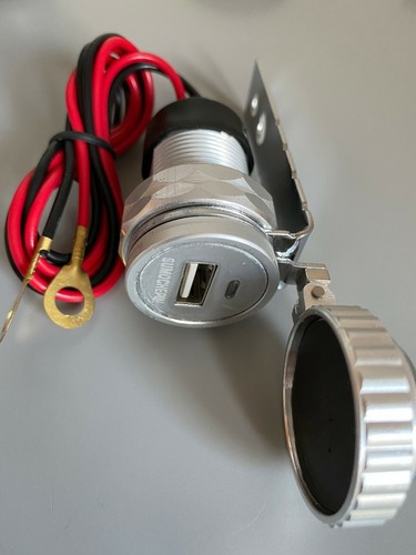 12V Moto Móvil Individual USB Adaptador Cargador Enchufe Compass GB - Imagen 6 de 7