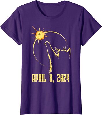 Cat Sun Total Solar Eclipse 2024 April 8 Totality Ladies' Crewneck T-Shirt