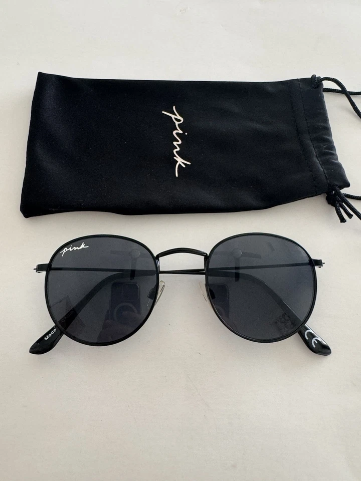 Victoria’s Secret Pink Sunglasses Women’s Round Black Pre-owned Great Condition - Image 2 of 4