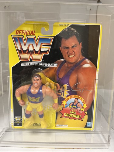 Vintage 1993 Hasbro WWF  Crush Action Figure Yello...