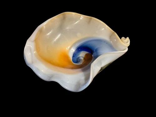 Vintage Hand Blown Art Glass Seashell Bowl Murano Style Swirl Ruffled Edge