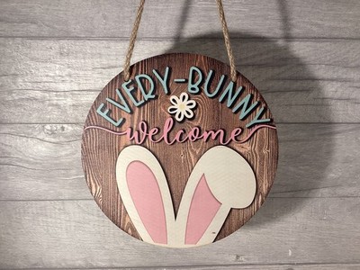 Neuheit Ostern Holz 2D flaches Schild: Jeder Hase willkommen - Ostereiersuche