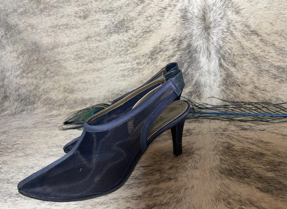Tacones Yves Saint Laurent vintage primavera 1992 malla azul marino talla EE. UU. 6/UE 37 Foto 2 de 4