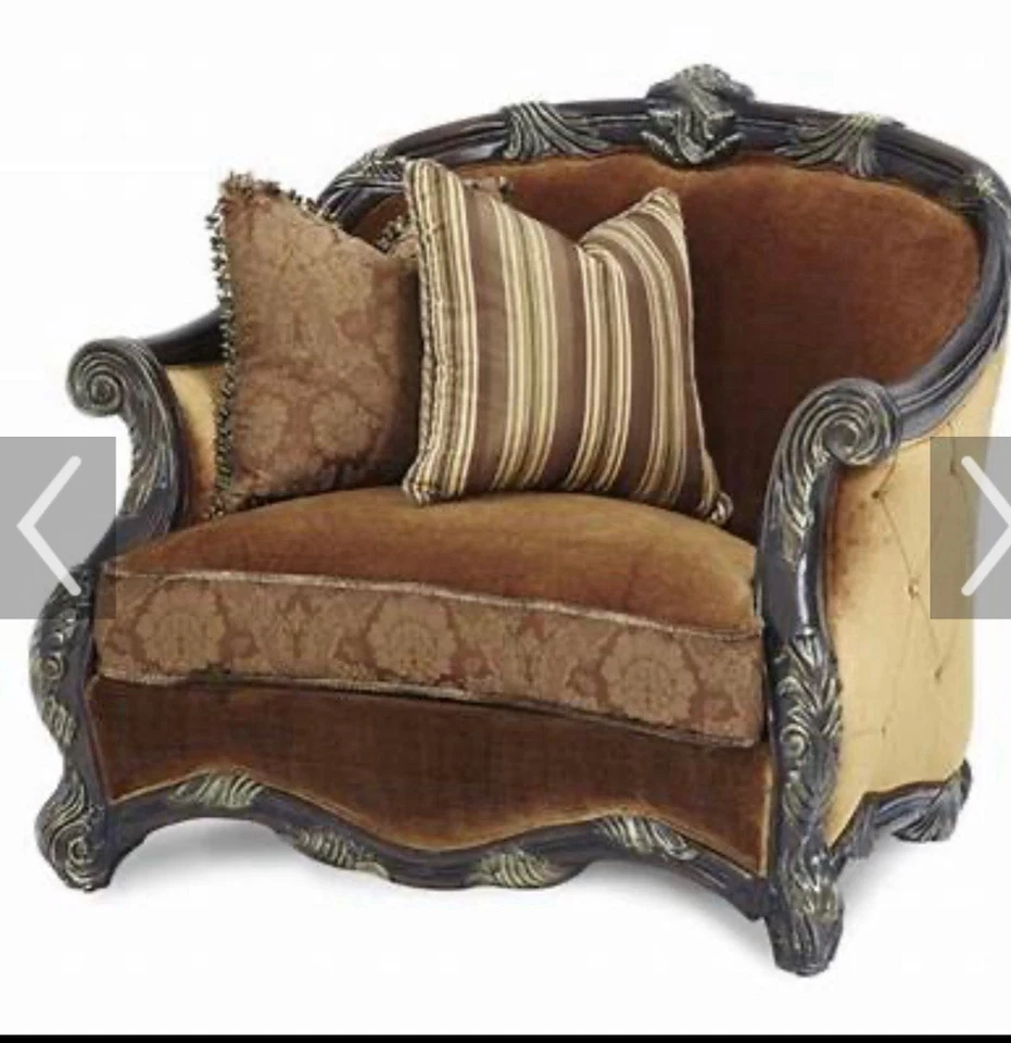 Hermoso juego de sala de estar de 3 piezas - Juego Aico de Michael Amini. Foto 2 de 3