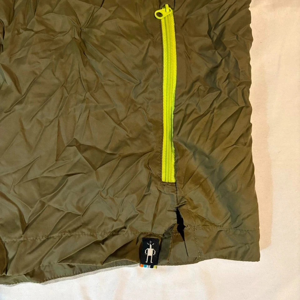 Smartwool Men’s Hooded Performance Jacket in olive lightweight - Image 3 of 4