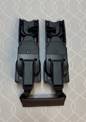 Nuna pipa next+isofix base triv用アダプター Nuna Triv - Cari / Next / Carrycot Bassinet Bayonet & Car Seat