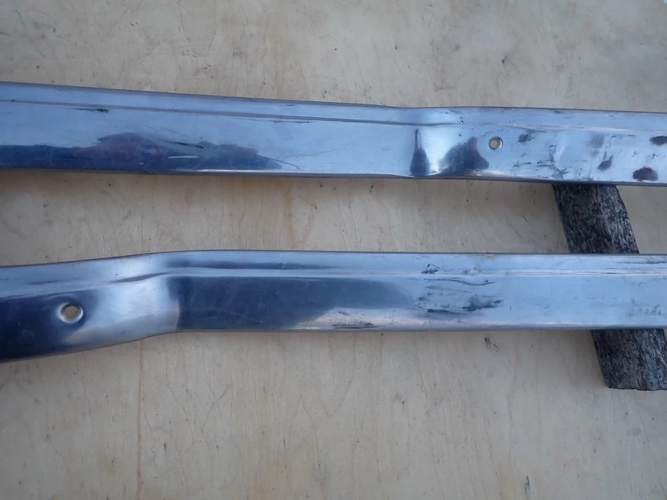 Pair 1946 1947 1948 Chevrolet Fleetline Fleetmaster Stylemaster Rocker Mouldings - Image 4 of 4