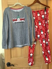 New Secret Treasures Gnome Light Up Jogger Pajama set Christmas many sizes