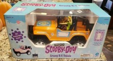 Very Rare Cartoon Network Scooby Doo  Shaggy Groovy R/C vehicle Jeep NEW