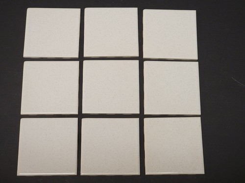 Vtg Lot 9 TILECREST Ceramic Tiles White W/Black Fleck TAPERED CORNER - NEW - Afbeelding 1 van 4