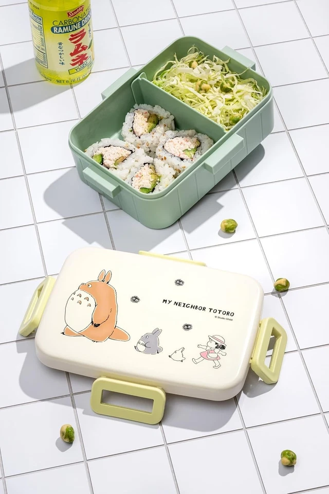 Skater My Neighbor Totoro Bento Lunch Box (21.98oz) Cute Carrier Green - Image 2 of 3
