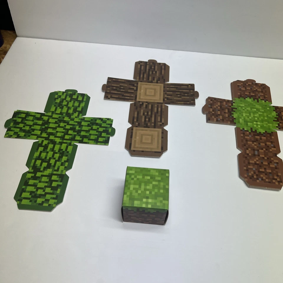 Minecraft Mini Box Cubes Various Lot Of 13 - Image 2 of 4