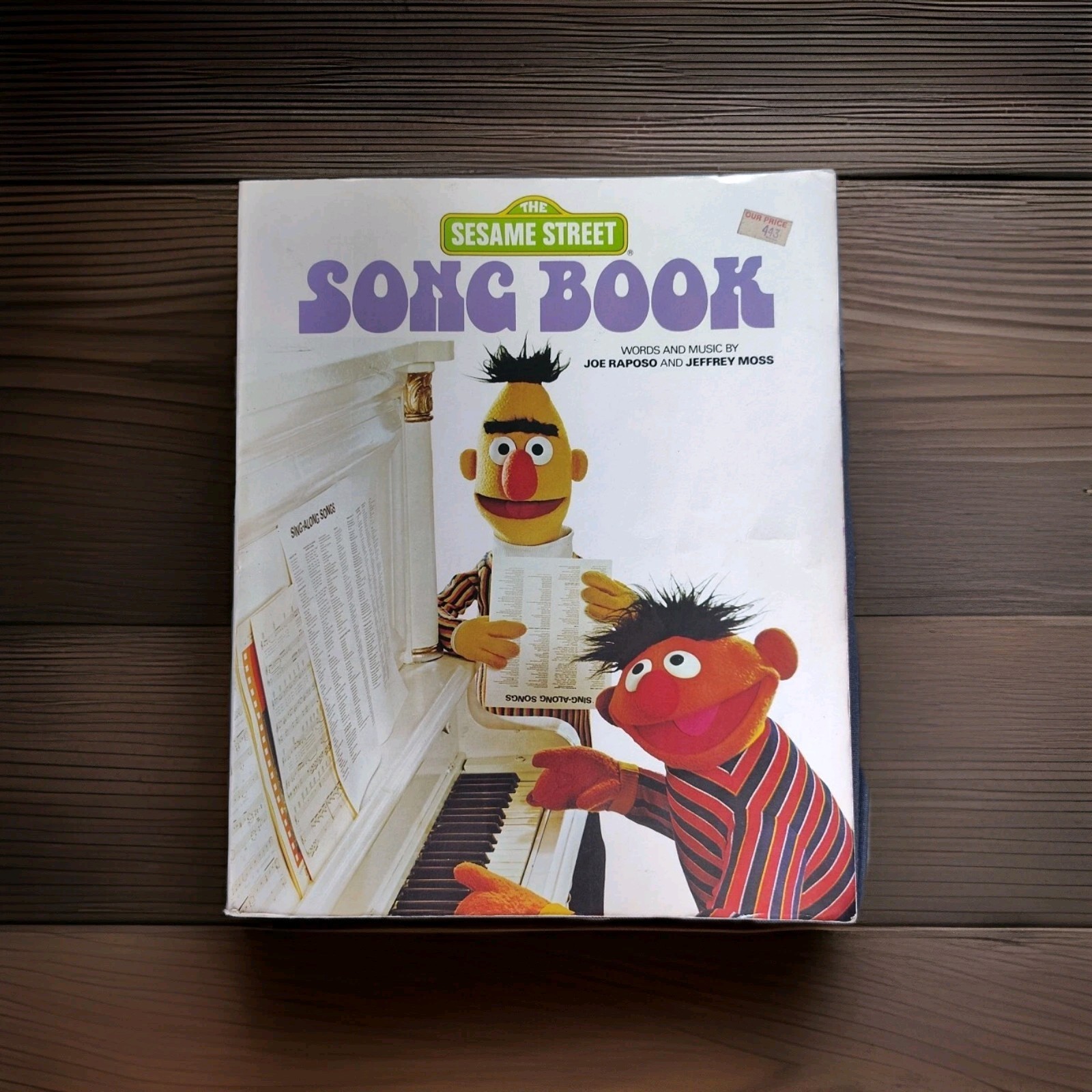 Vintage “The Sesame Street Song Book” Retro PAPERBACK EUC! 1978 By Rapaso & Moss