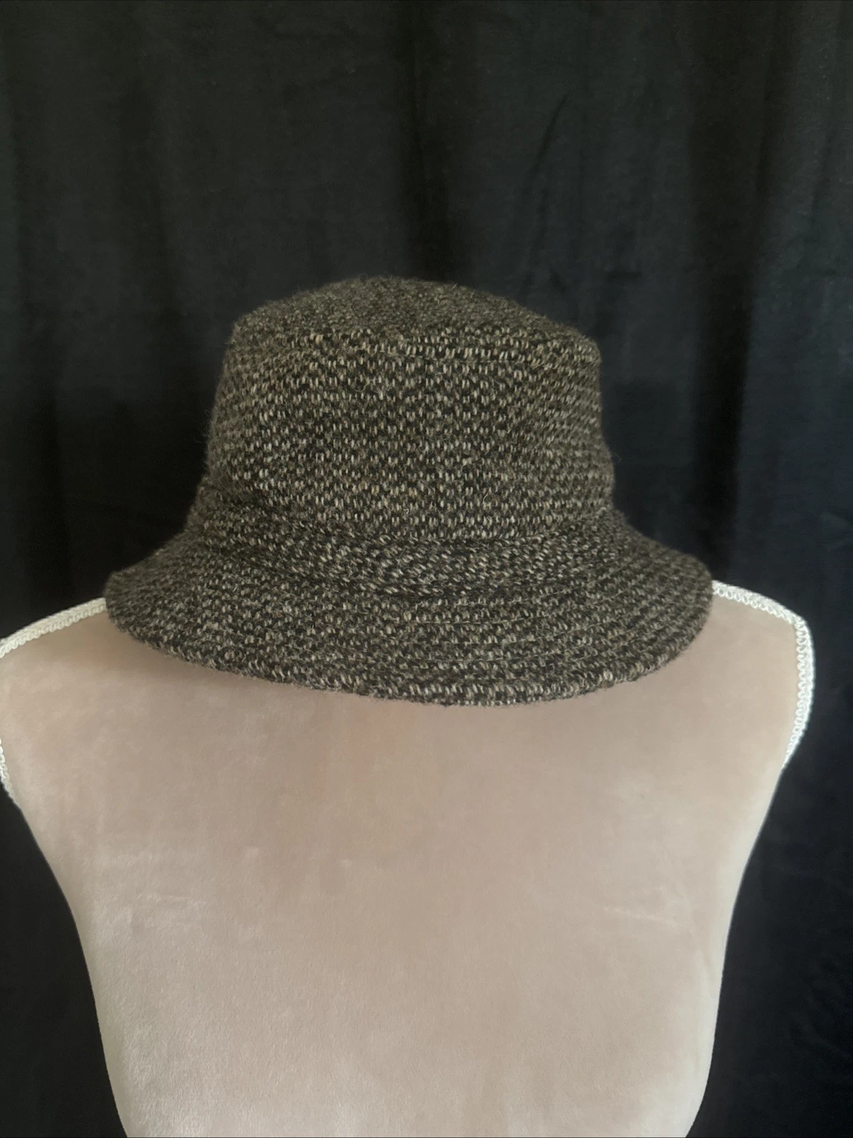 VTG LL Bean Harris Tweed Gore-Tex 100% Wool Bucket Hat Mens Size Medium
