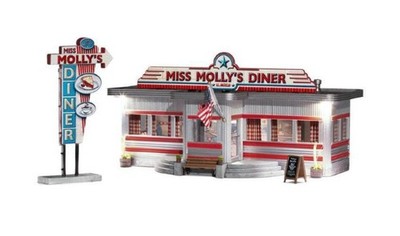 Woodland BR4956 N scale Miss Molly's Diner