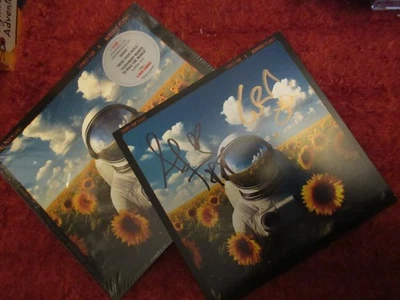 Tears for Fears Songs For A Nervous Planet 2 x CD + Signed Autographed Art Card - Image 1 of 4