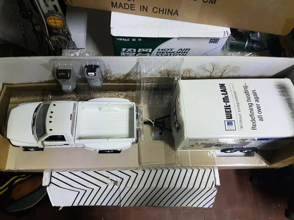  ERTL set  weil-mclain 1/18 - Immagine 4 di 4