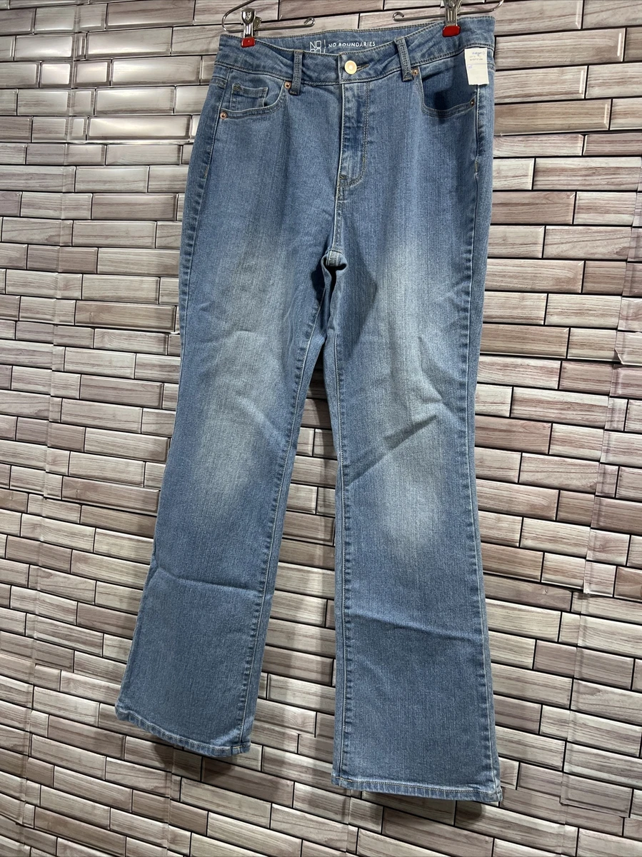 No boundaries sale bootcut pants