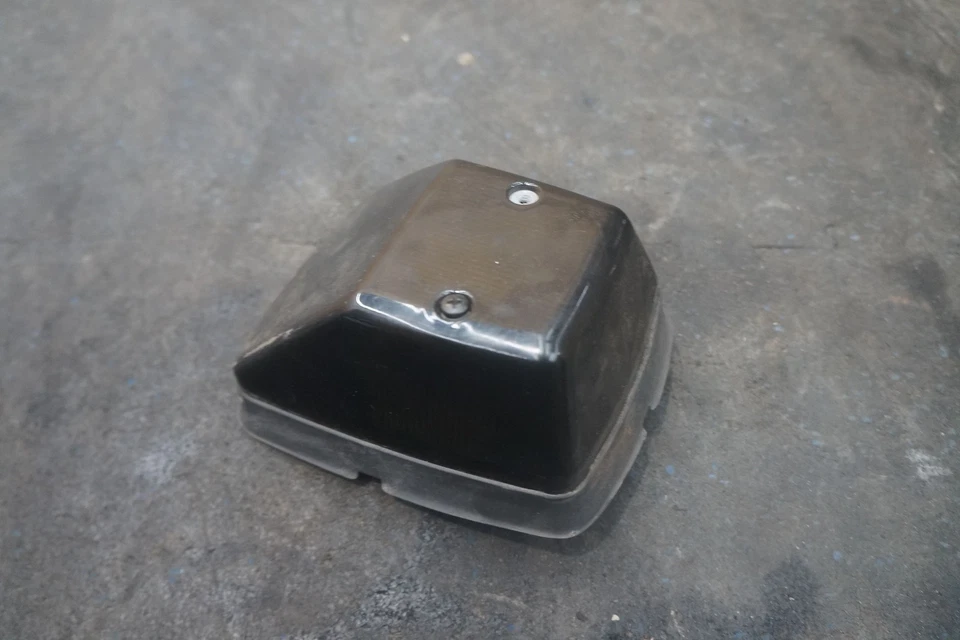 Luz intermitente panel guardabarros superior derecho 4639060042 Mercedes G500 W463 02-18 Foto 2 de 3