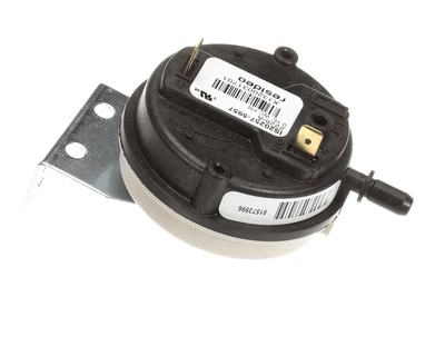 Trane CNT04320 SPST Dif Control 15Op 3Cl