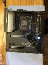  ASUS ROG MAXIMUS Z690 EXTREME LGA1700 DDR5 Motherboard Combo