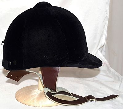Vtg Equestrian II Black Velvet Flexible Peak Hunting Cap  display picture 3