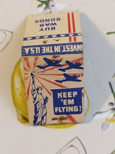 Ancienne pochette allumettes us army  buy war bonds