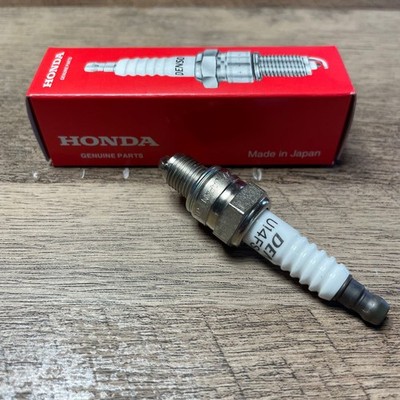 Honda Zündkerze U14FSR-UB 98056-54757 Bootsmotoren Aussenborder 2/2.3 PS Boot