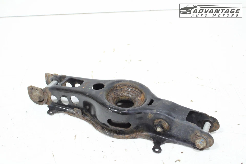 2016-2024 CHEVROLET CAMARO RWD ЗАДНИЙ ПРАВЫЙ НИЖНИЙ РЫЧАГ УПРАВЛЕНИЯ ПРУЖИНА НАСЕЧКА OEM - Изображение 4 из 4