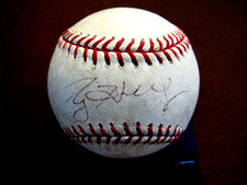 Roy Halladay Rookie Cards and Autographed Memorabilia Guide 20