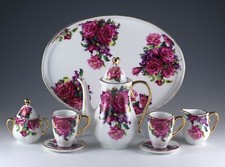 Porcelain 10 Piece Miniature Rose Tea Set incl. Teapot Creamer Sugar New In Box