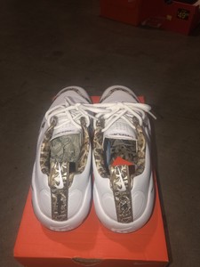 nike force zoom trout 4