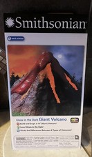 Smithsonian Giant 14" Volcano Kit Glow in the Dark Lava homeschooling Unopened
