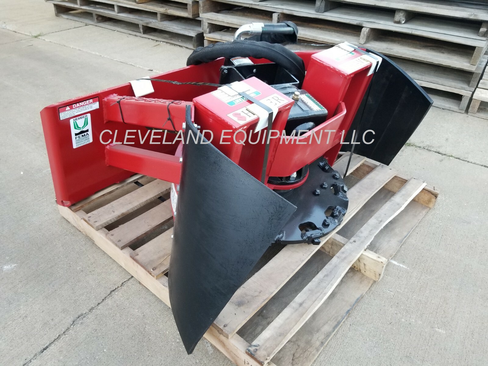 NEW SHAVER SC30 STUMP GRINDER ATTACHMENT Bobcat SkidSteer Loader 16