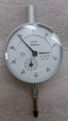 MITUTOYO DIAL INDICATOR Code # 2046-08W 0.01mm-10mm JISB7503 No. 376119 #755M