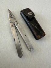 Vintage 2001 Leatherman USA PST Stainless Steel Folding Multi-Tool & Pouch