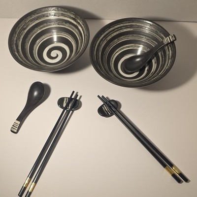 Black White Abstract Ceramic Ramen Bowl Set with Chopsticks and Spoons