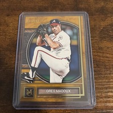 2025 Topps Museum Collection - Greg Maddux #19 Gold /249