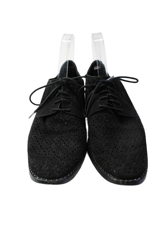Oxfords Vince Camuto para mujer con cordones corte láser gamuza negra talla 10M Foto 2 de 4