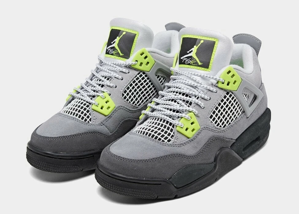 2020 NIKE AIR JORDAN 4 RETRO NEON OG US 13 WOLF GREY VOLT CT5342