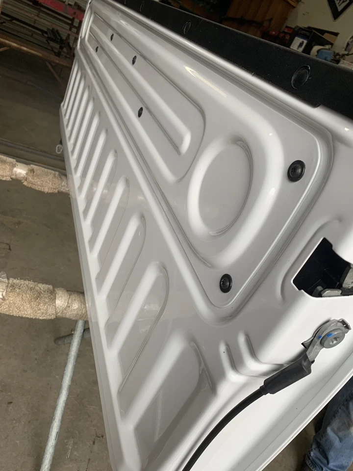 2019-25 Dodge Ram Tailgate, NEW Takeoff OEM , 2500 /3500 Series, WHITE - Image 3 of 4