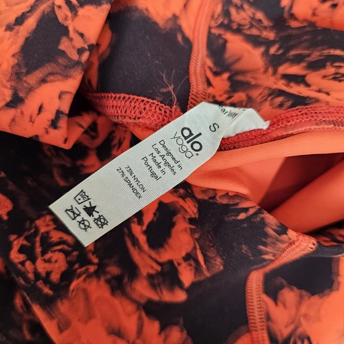 Alo Yoga Damen S rot schwarz rose Blumen Leggings Training Gym Pilates - Bild 14 von 15