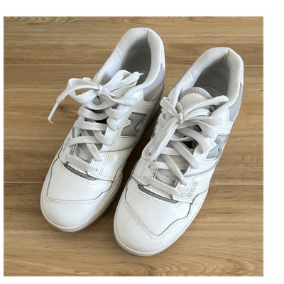 New Balance 550 Leder Sneaker weiß grau EU 40 US 8,5 Unisex Low Top