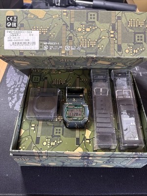 Casio G-Shock DWE-5600CC-3ER Carbongehäuse