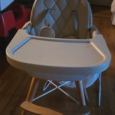 Skip Hop High Chair Removable Tray Safety Harness Footrest Gray/White/Natural