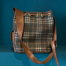 Vintage Burberry Shoulder Bag Leather Grossbody NOVA CHECK Trim Cinch blue navy