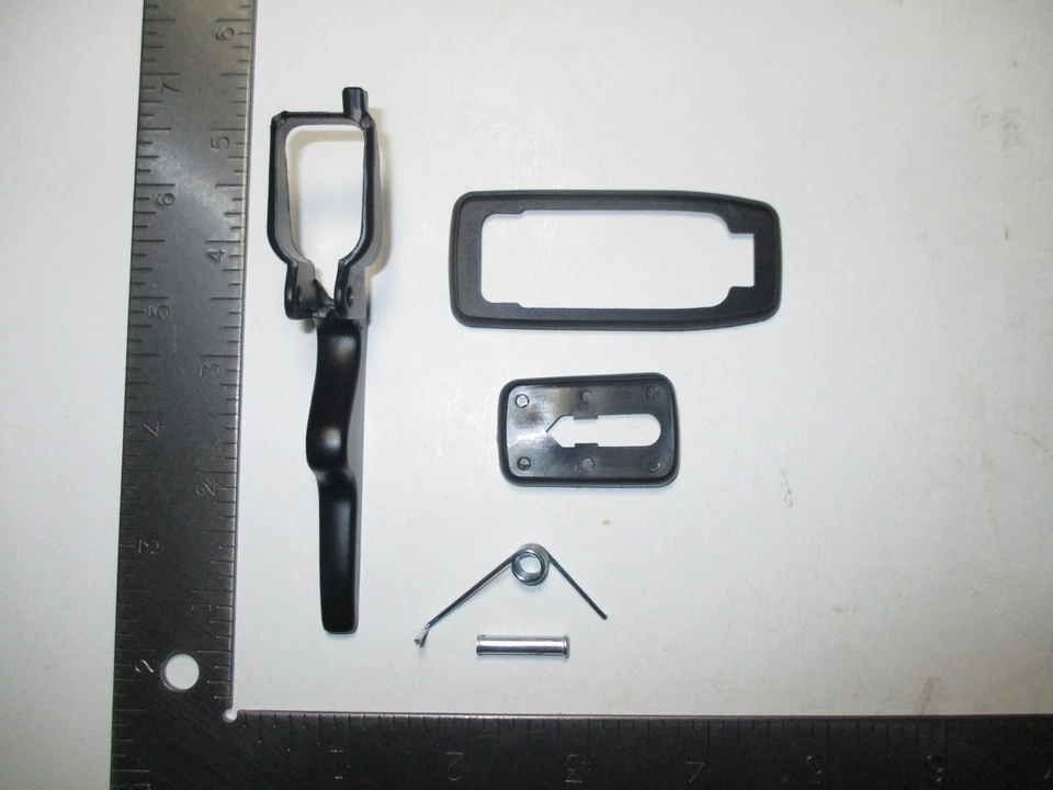 PORSCHE 924S 944 951 TURBO S2 外门把手三脚架套件左全新带密封 — 第 2/3 张图片